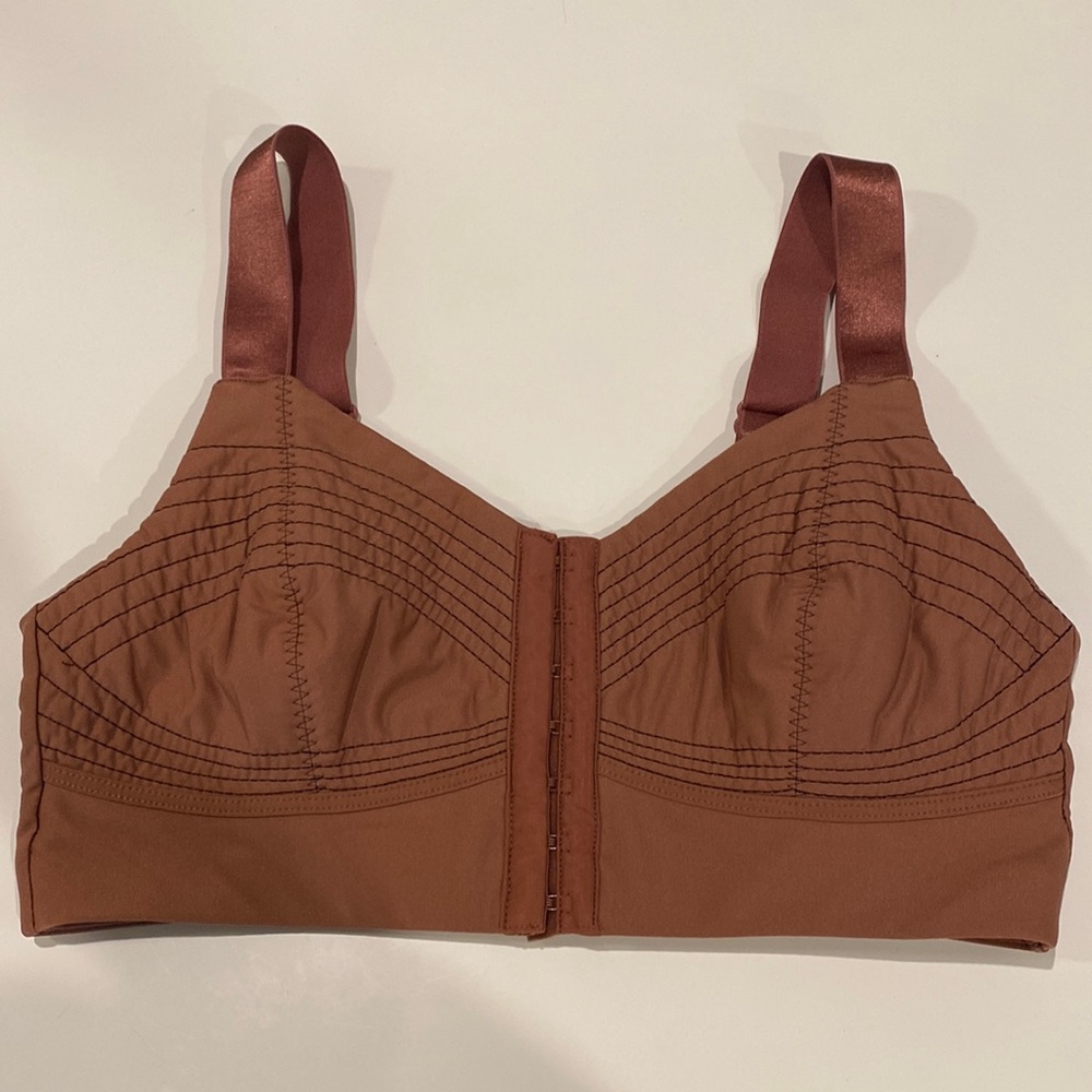 Fabletics Nude/Rose Low Impact Front Closure Workout Bra Small